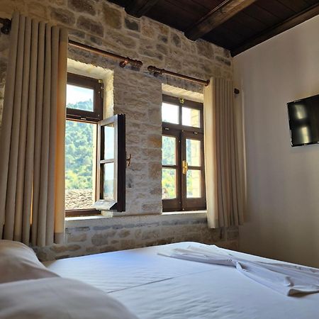 Hotel Bohem Berat Ngoại thất bức ảnh